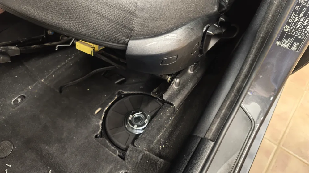 Renovacion Audio - Video BWM E90